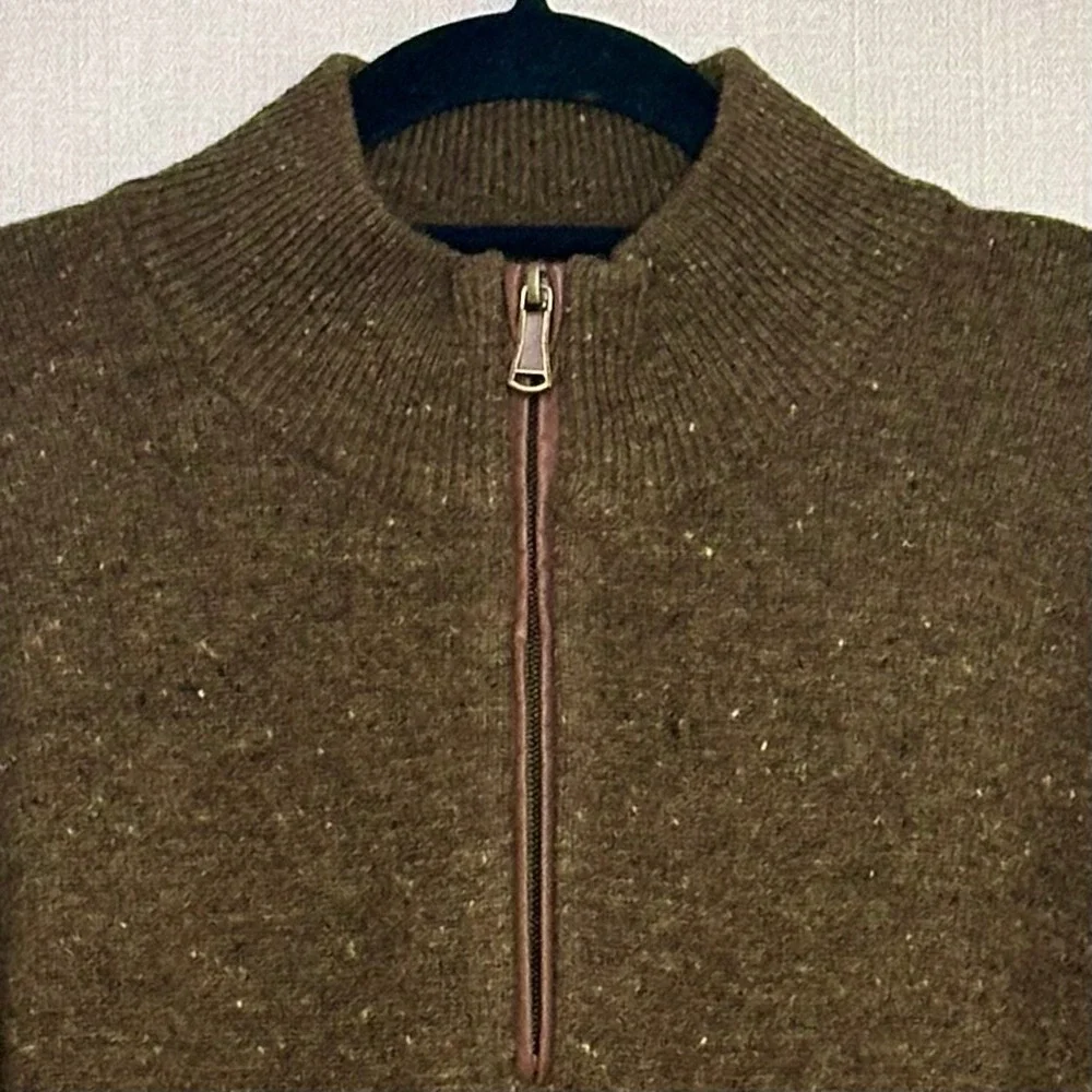 Orvis 100% Wool Olive Green Donegal Tweed Quarter Zip Sweater Suede Trim Large